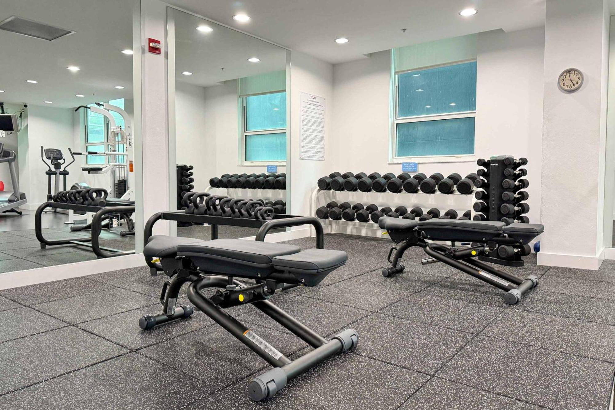 Loft - Downtown Bayfront Pool Gym & Parking Holiday home *